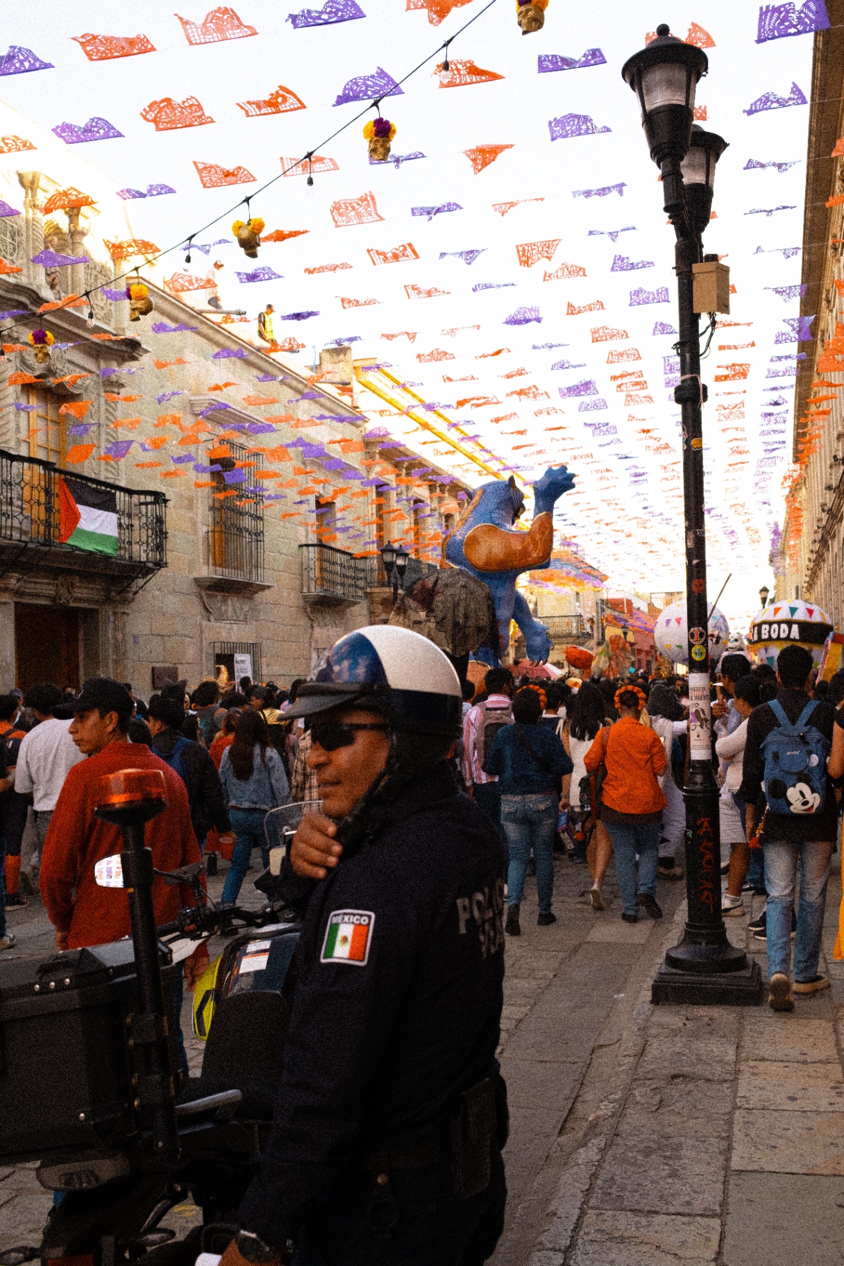 Día de los Muertos procession